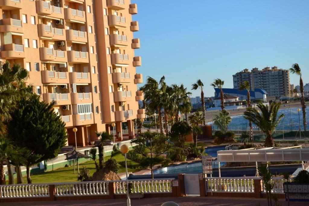 Apartamentos Turísticos Puerto Tomás Maestre La Manga del Mar Menor Exterior foto